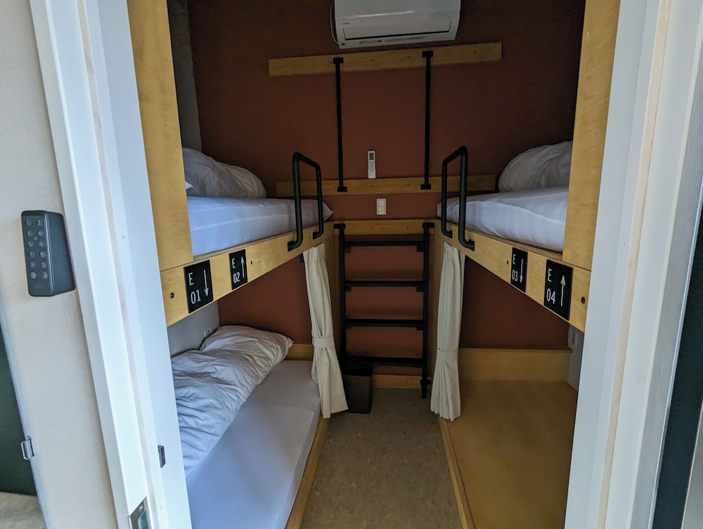Basic Triple Room