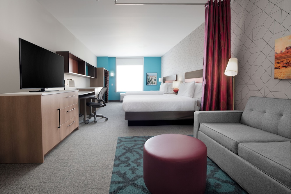 Studio, 2 Queen Beds, Accessible, Bathtub (Mobility & Hearing) photo 2