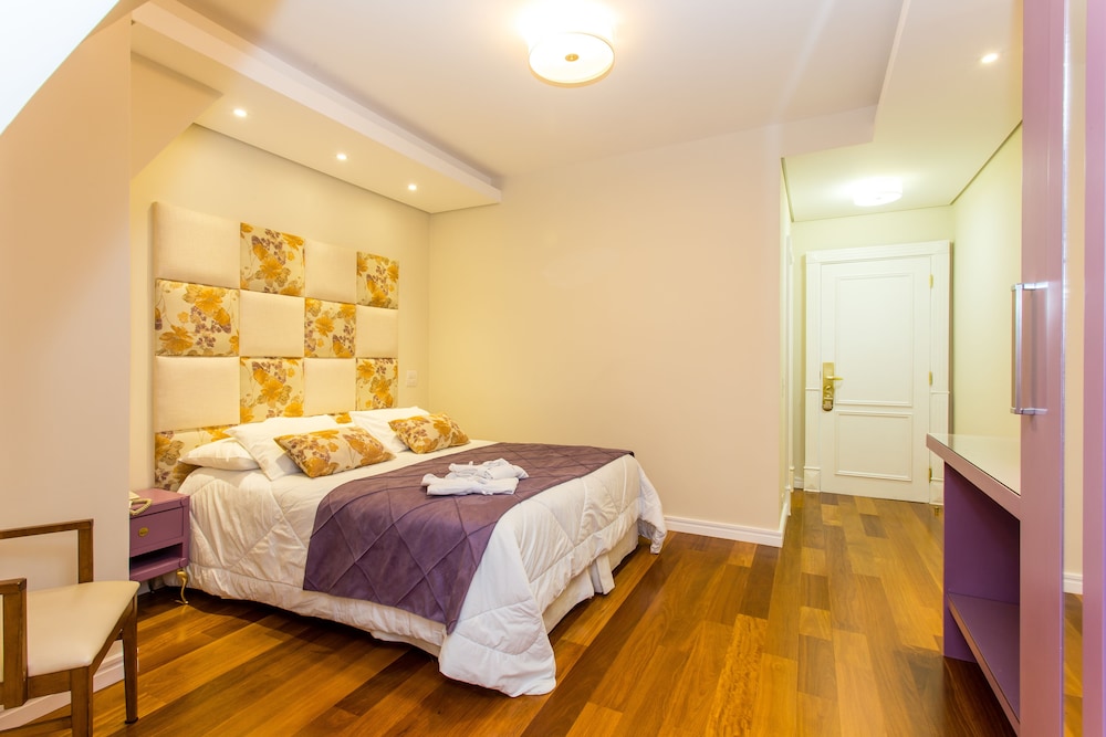 Standard Room (Plus)