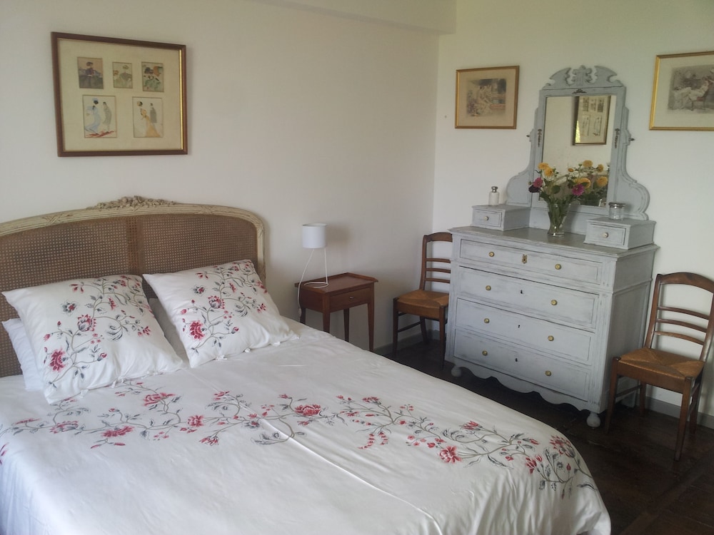 Deluxe Room, 1 Queen Bed, Park View photo 1