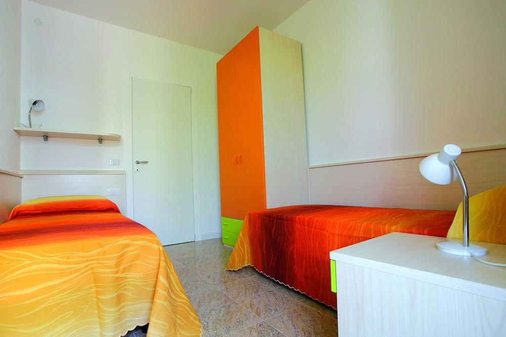 Standard Apartment, 2 Bedrooms photo 2