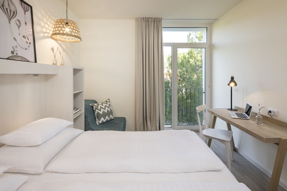 Superior Room, Balcony - Photo 1