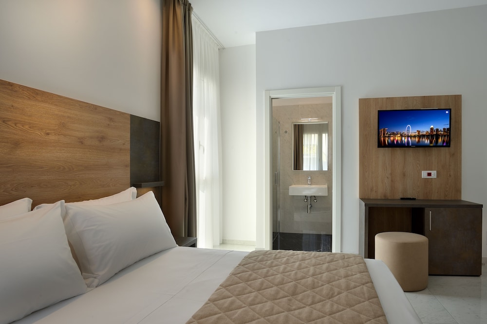 Triple Room - Photo 3