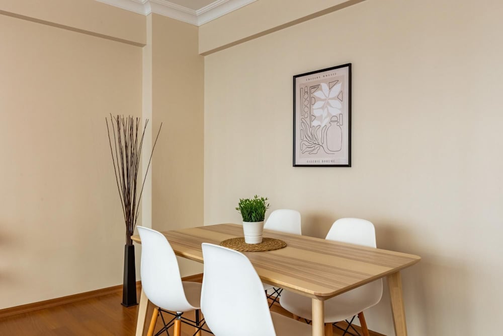 Apartment photo 3