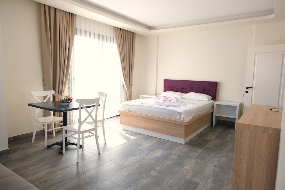 Junior Studio Suite photo 2