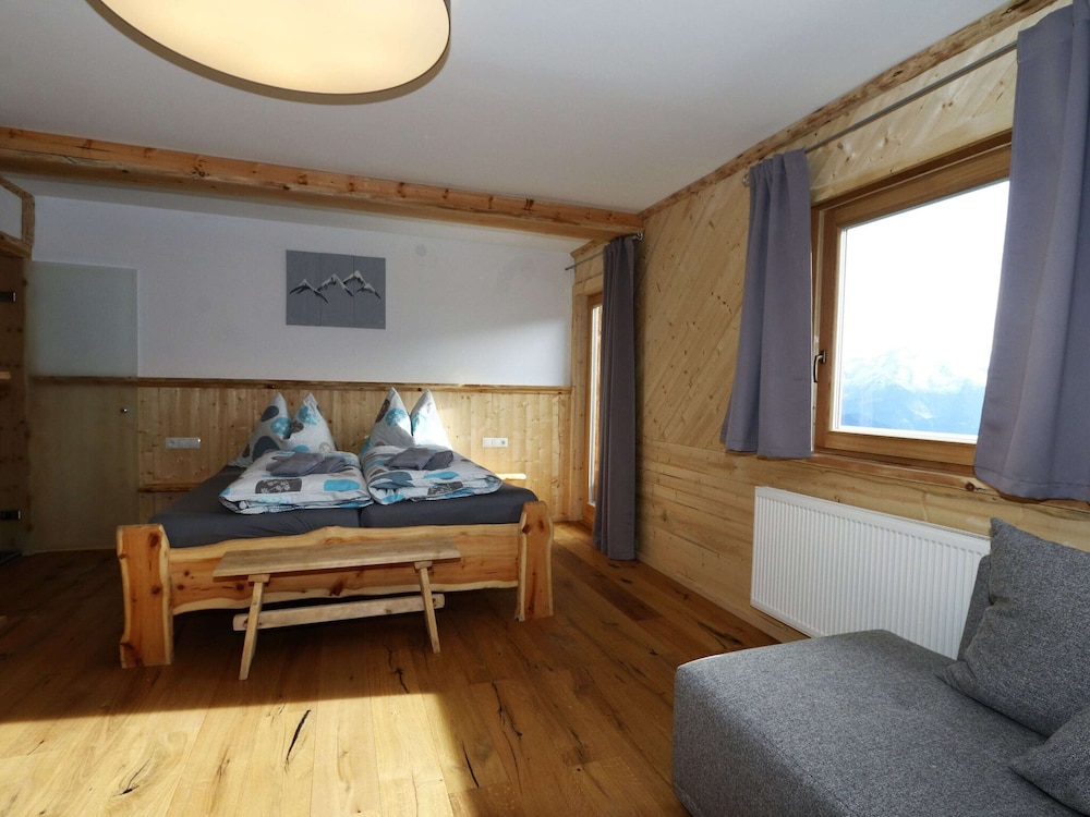 Comfort House, Multiple Bedrooms