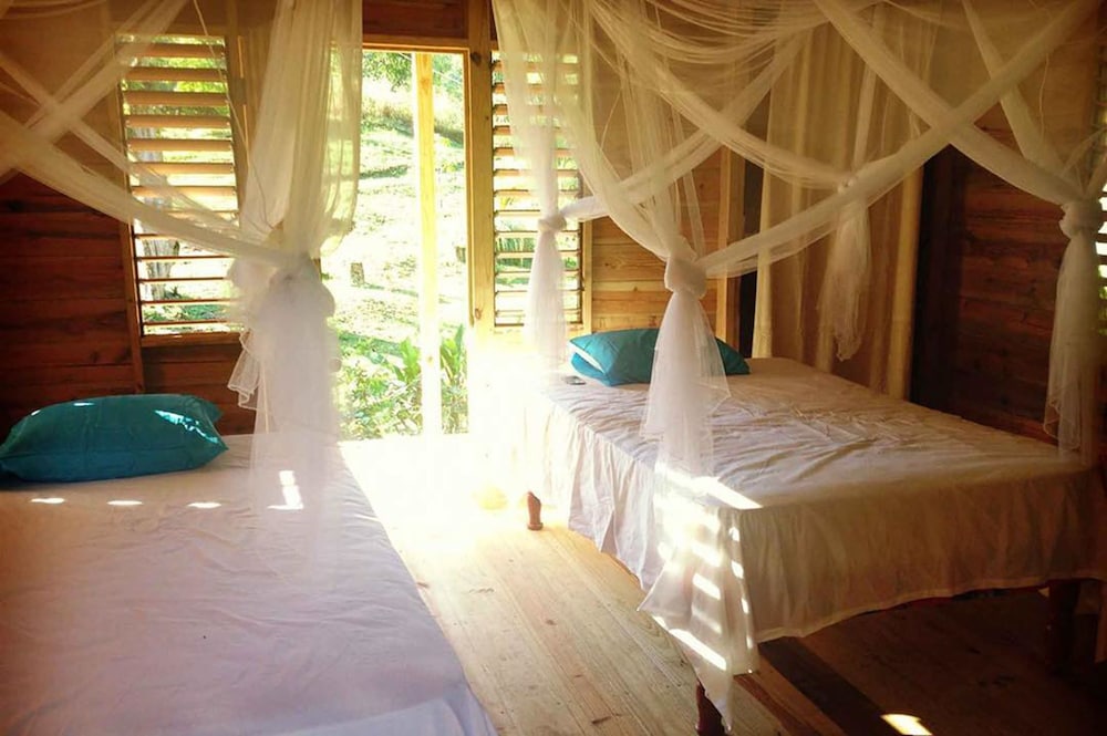 Room, 2 Double Beds, Non Smoking, Mountain View (Eco Chic Mountain) photo 1
