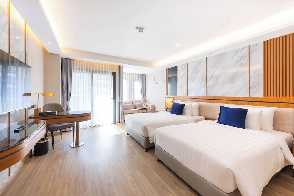 Deluxe Twin Room