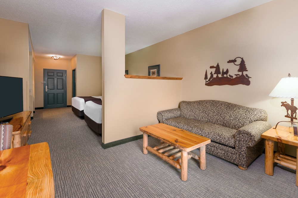 Kid Cabin Suite - Water Park Included