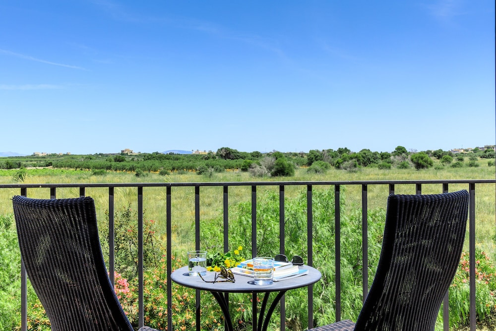 Superior Double Room, Balcony, Garden View