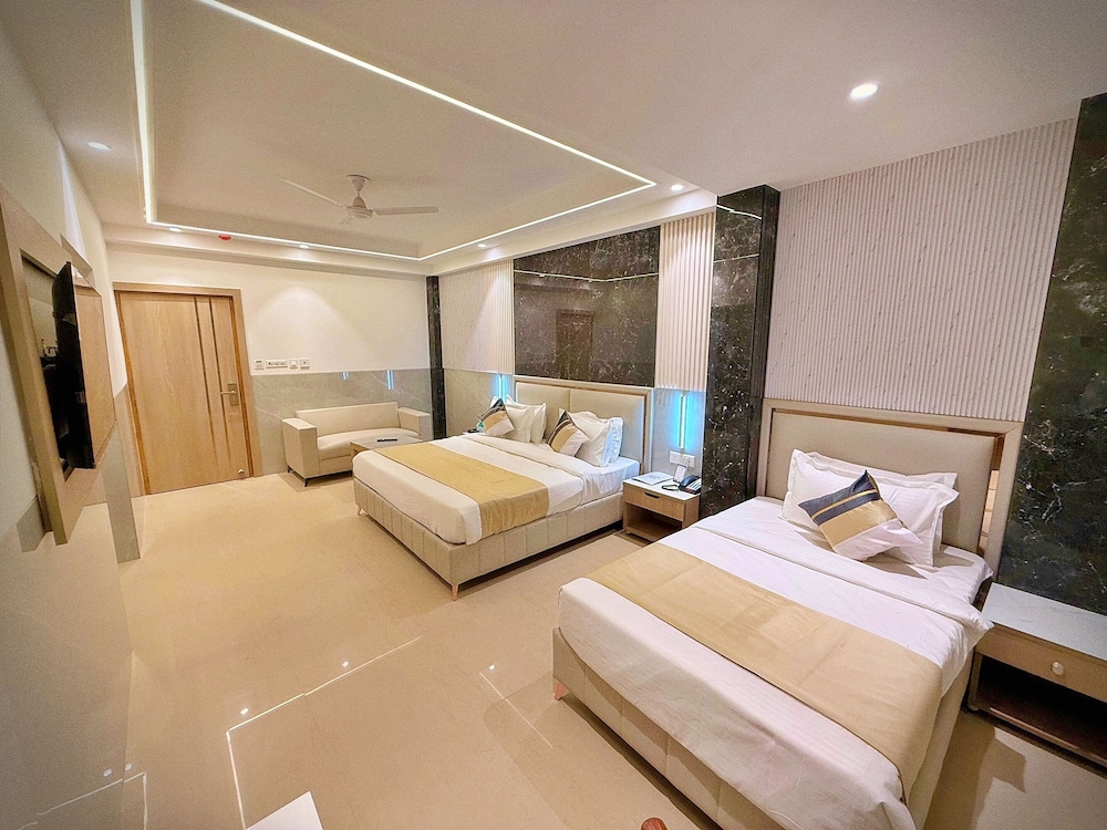 Suite Room