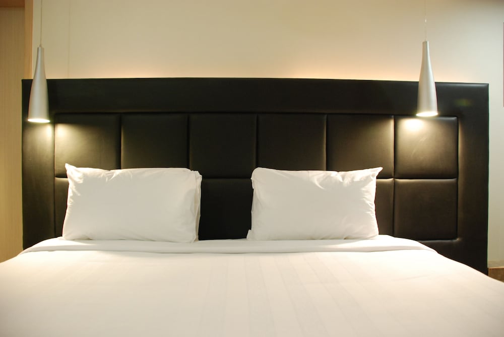 Premium Room - Photo 7