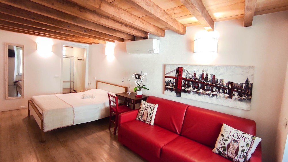 Elite Double Room, Non Smoking photo 1