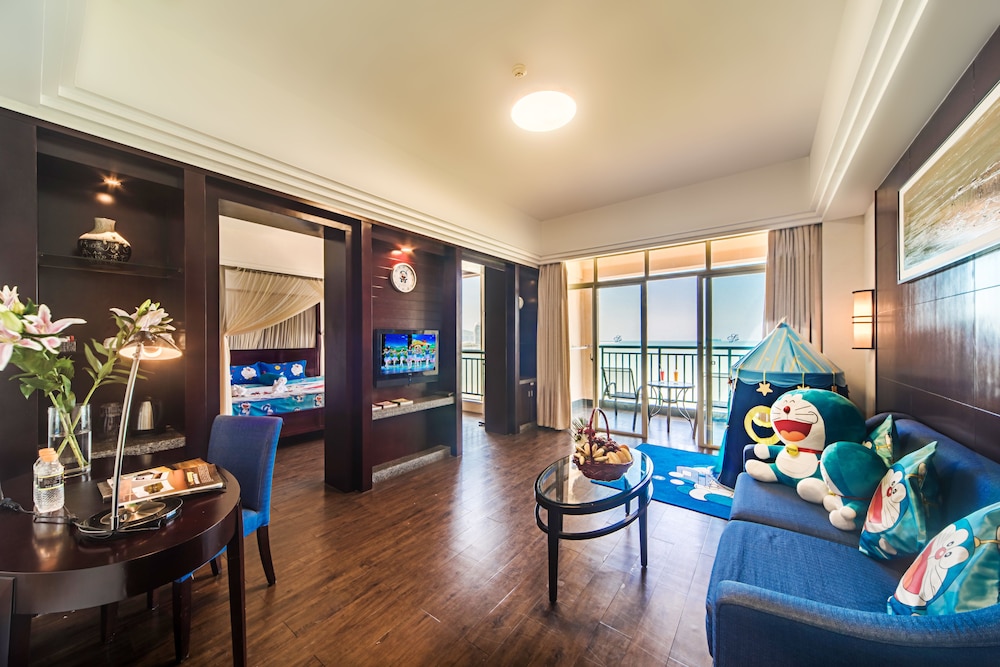 180 degree Ocean view Kid's Suite