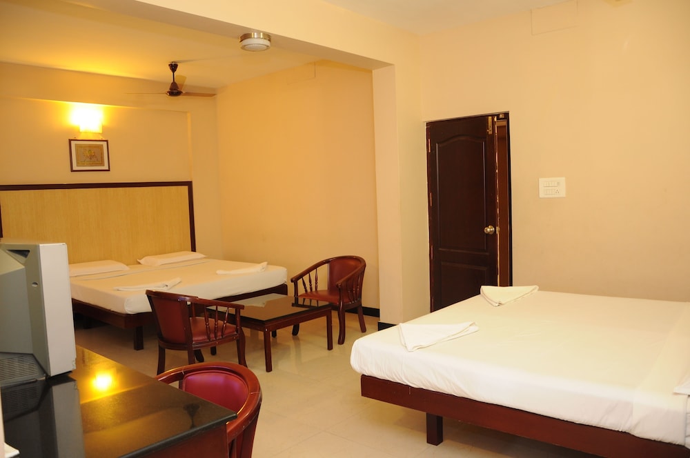 Family Quadruple Room, 1 Bedroom, Non Smoking photo 1