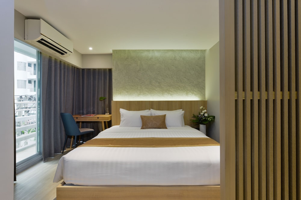 One Bedroom photo 3