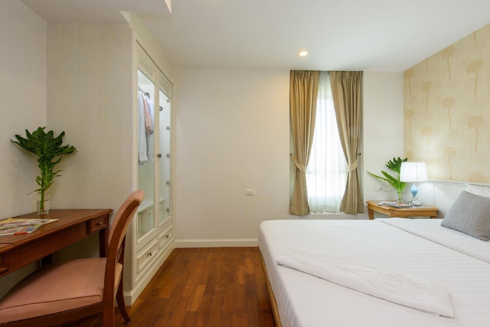1 Bedroom (Non Smoking) photo 3