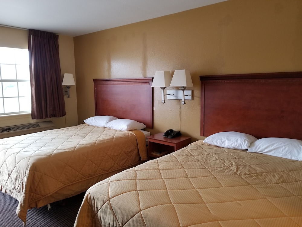 Room, 2 Queen Beds, Non Smoking