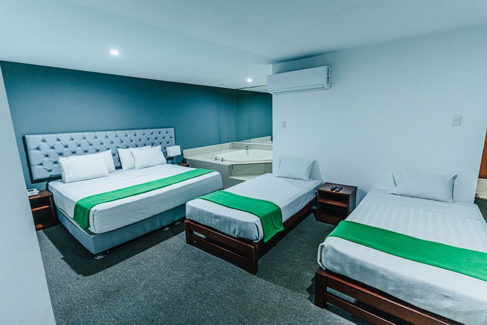 Quadruple Room photo 1