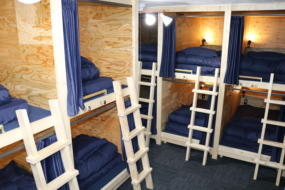 Mixed Dormitory (L) photo 1