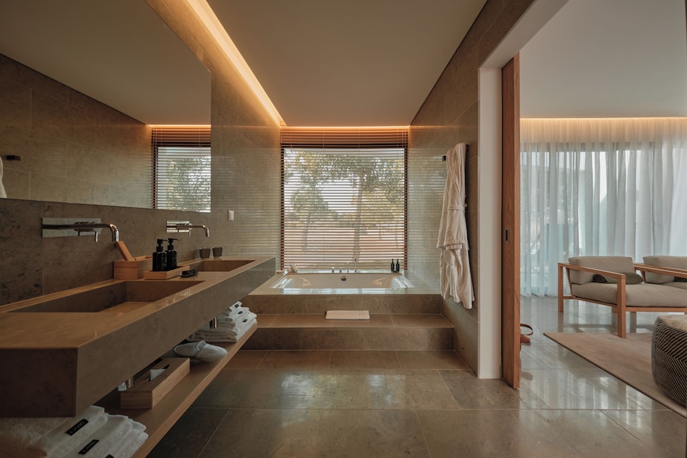Sky View Junior Suite - Photo 4