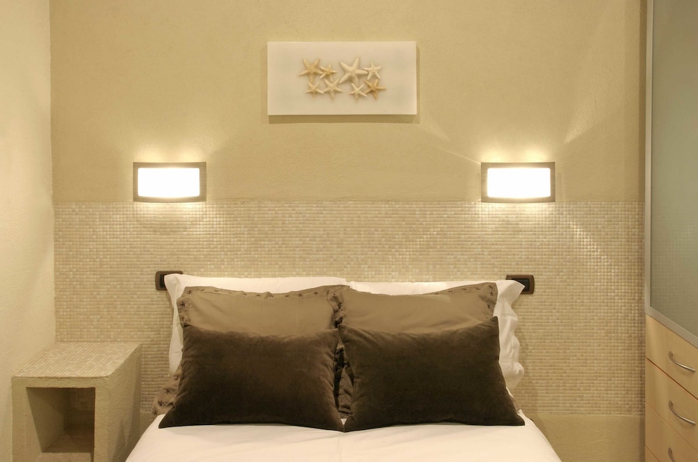 Economy Double Room photo 1