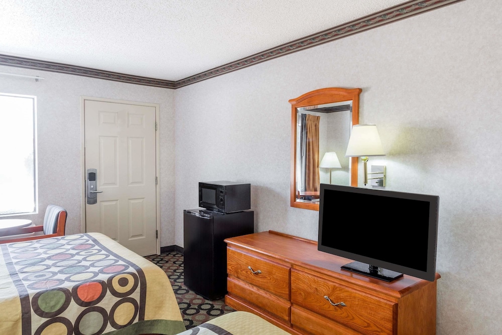 Double Room, 2 Double Beds - Photo 8