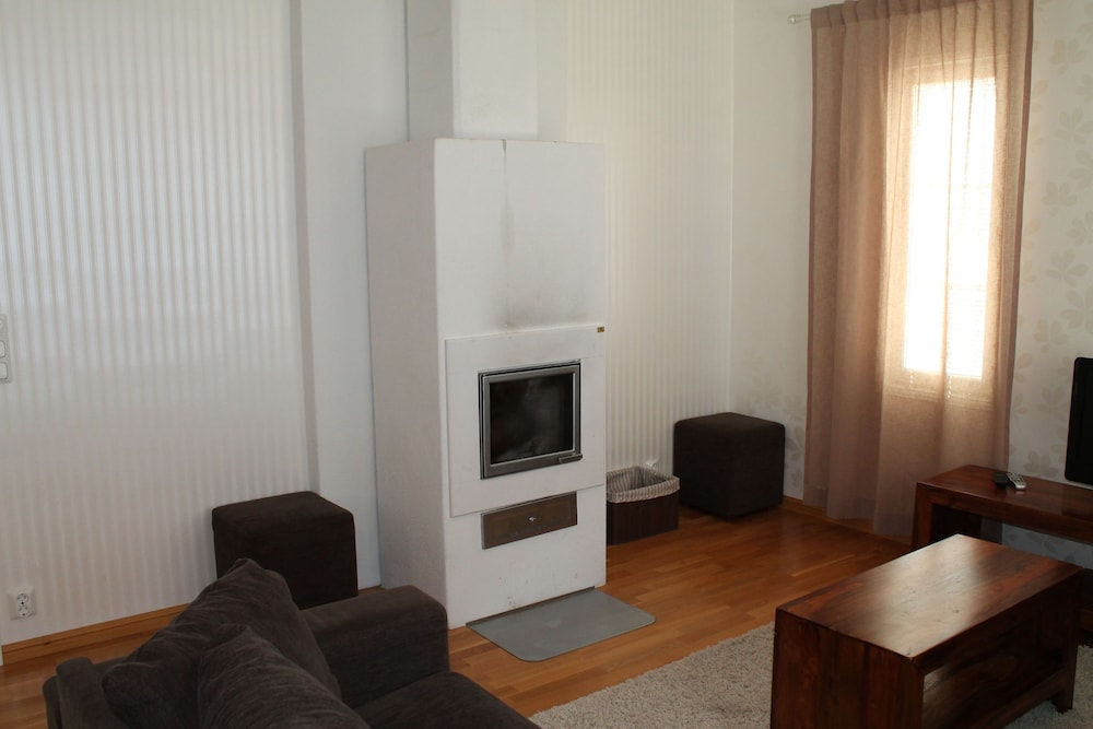 Comfort Apartment, 4 Bedrooms, Sauna photo 3