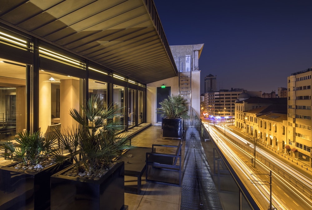 Executive Suite, 1 King Bed with Sofa bed, Terrace