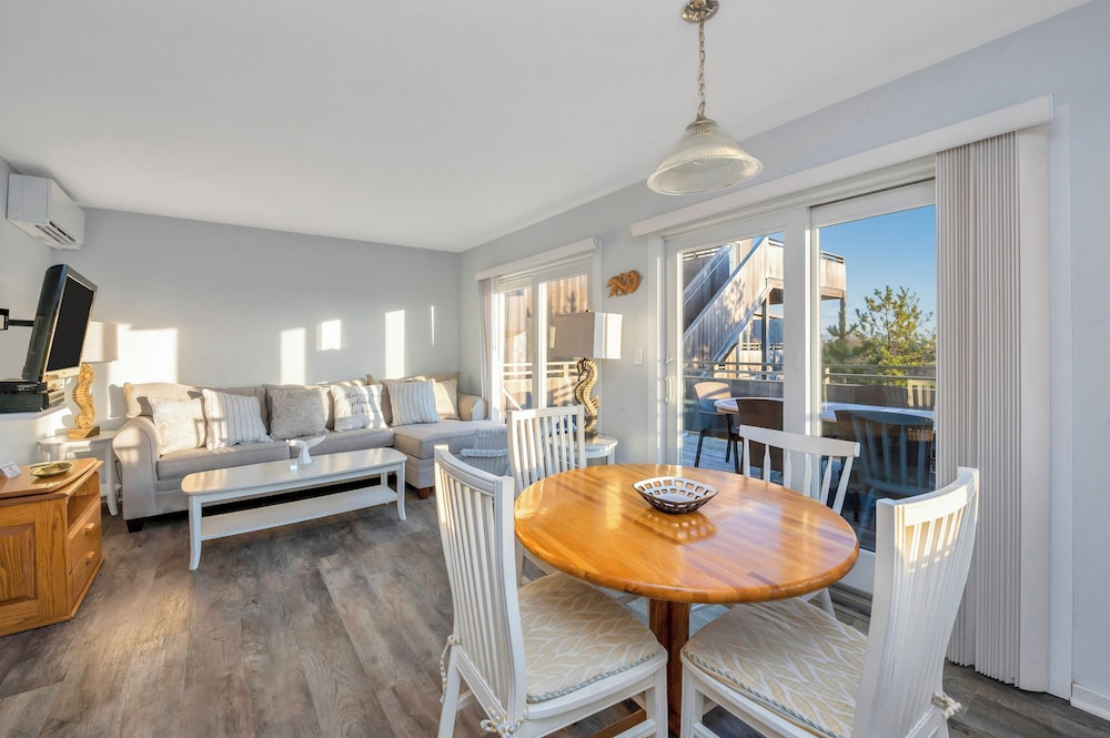 Premier Apartment, Desert View, Ground Floor