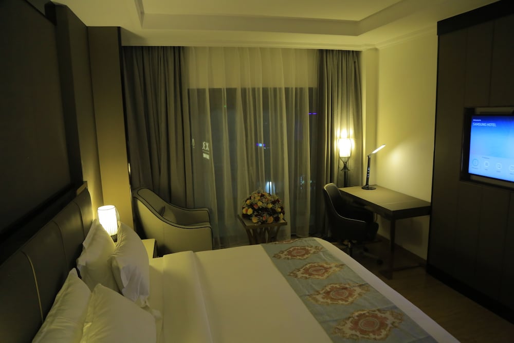 Standard Room, 1 Bedroom - Photo 1