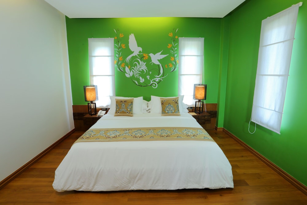 Mount Inle Presidential Suite photo 1
