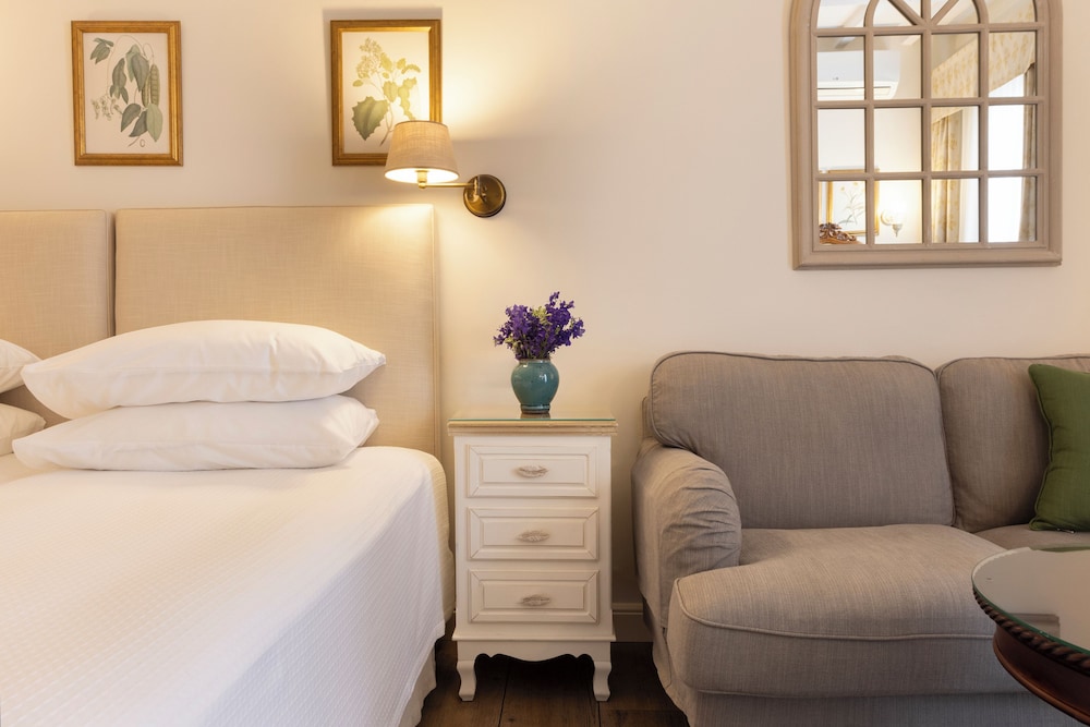 Standard Room - Photo 20