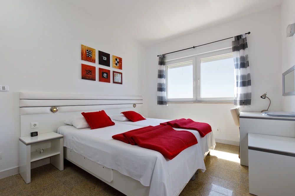 Goat. Sea View Apartment With Panoramic Balcony photo 1