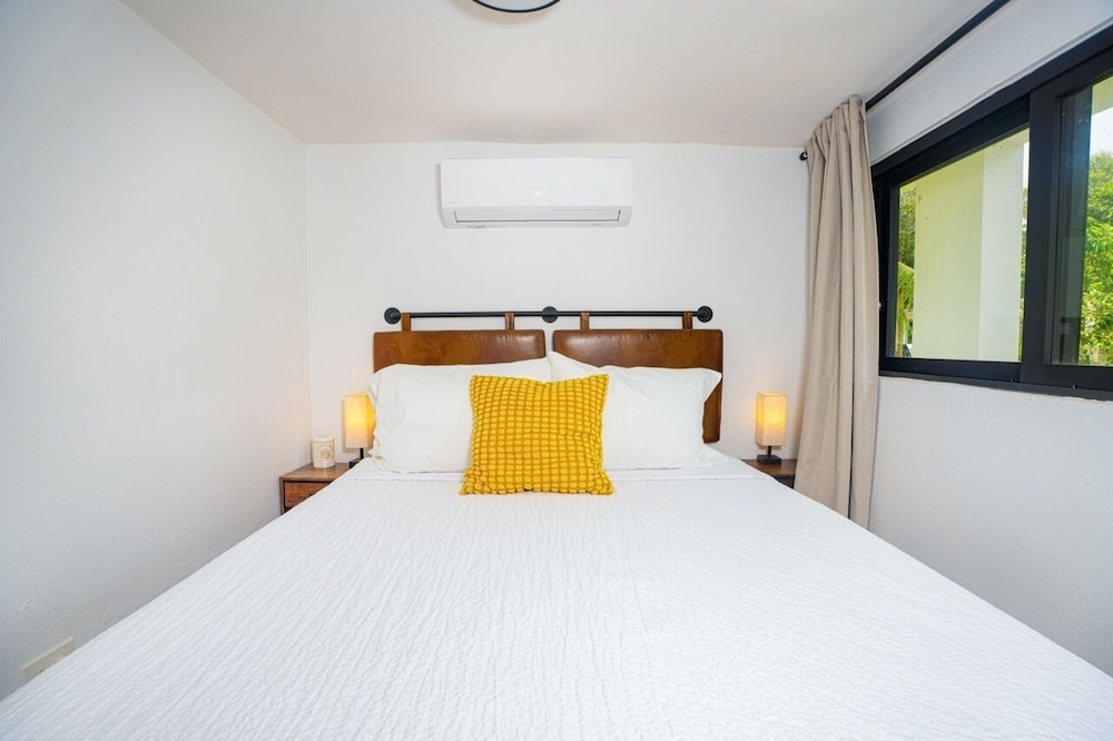 Economy Suite, 1 Queen Bed, Kitchen, Garden View photo 1