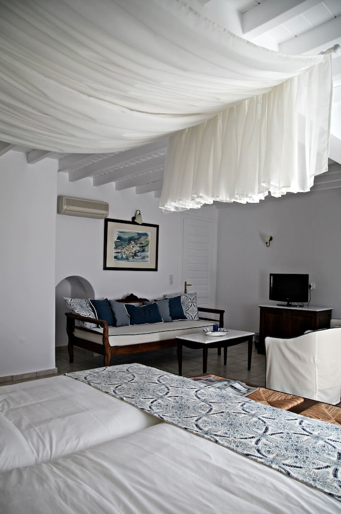 Superior Room - Photo 2