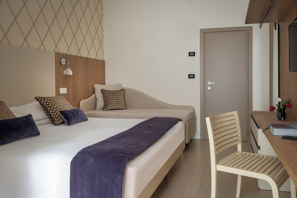 Double Room Single Use - Photo 30