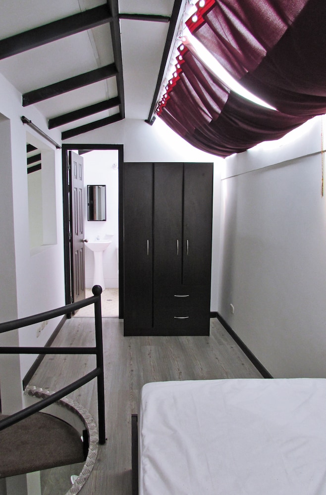 Family Apartment, 3 Bedrooms, Kitchenette