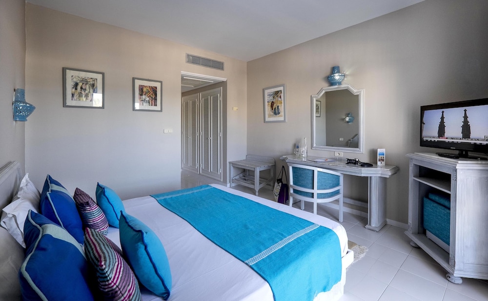 Standard Double Room - Photo 1