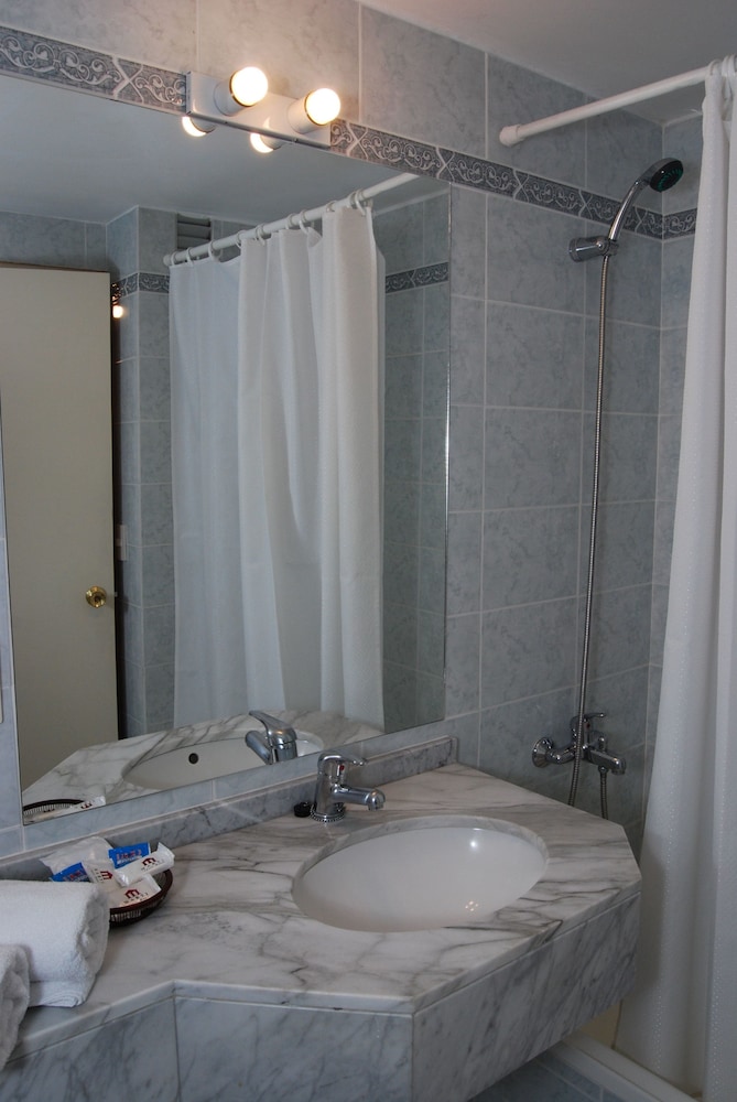 Standard Double Room, 1 Double Bed photo 2