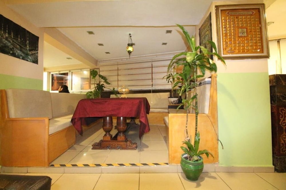 City Quadruple Room photo 2