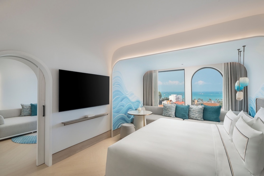 The Level, Suite, Connecting Rooms (2+4)