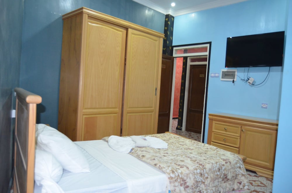 Junior Single Room