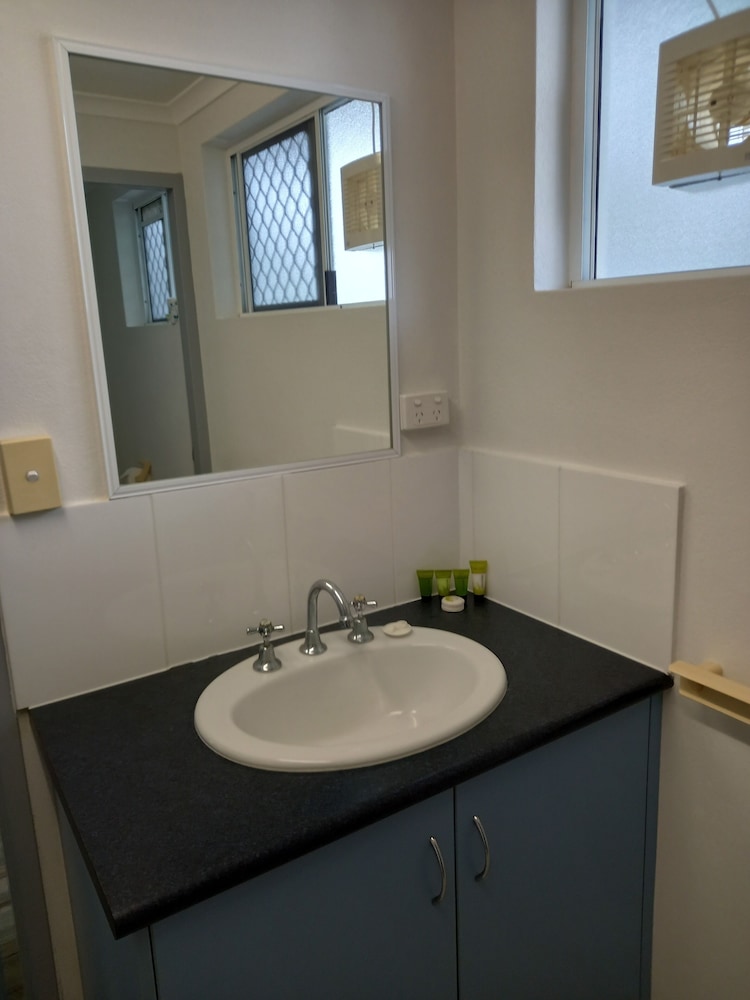 Classic Apartment, 1 Bedroom, Garden View photo 2