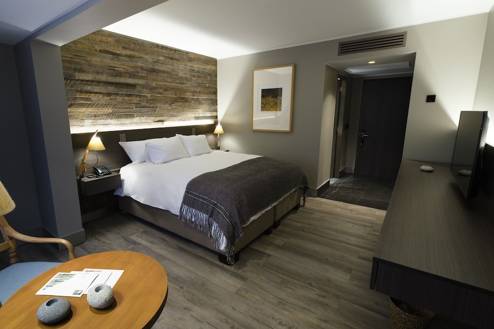 Standard Double or Twin Room, 1 Bedroom, Mountain View photo 1
