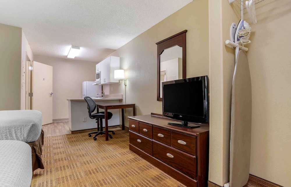 Studio, 2 Double Beds, Non Smoking - Photo 2