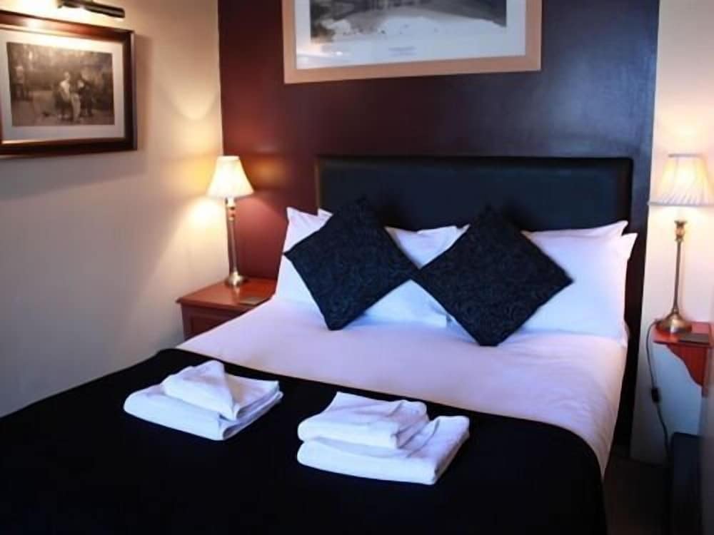 Twin Room, Ensuite photo 1