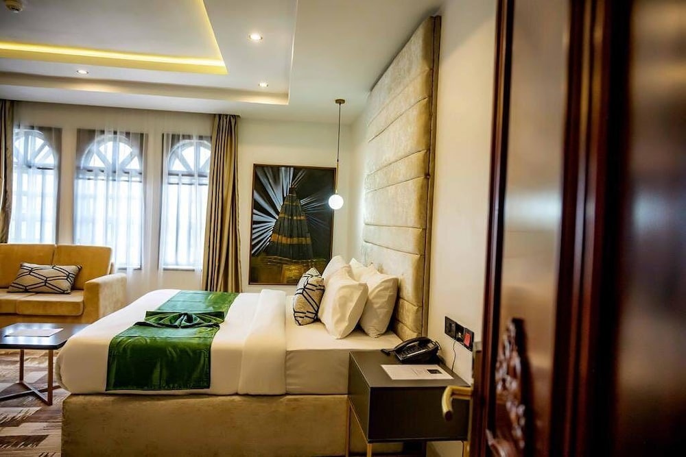 Economy Room - Photo 5