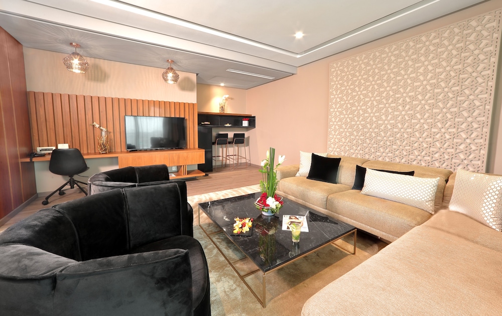 Royal Suite photo 3