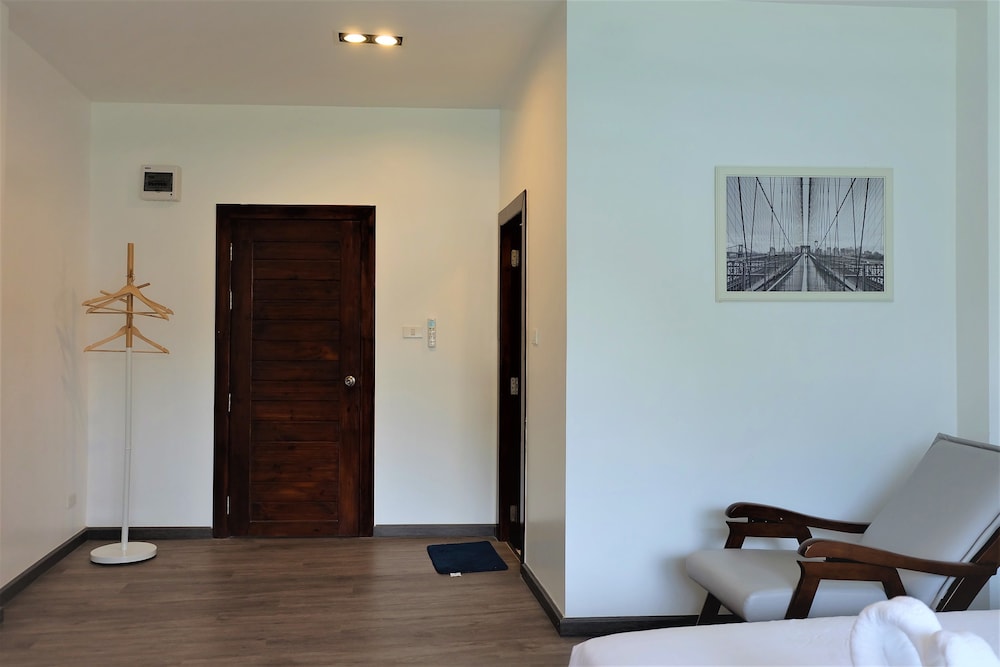Standard Room - Photo 5